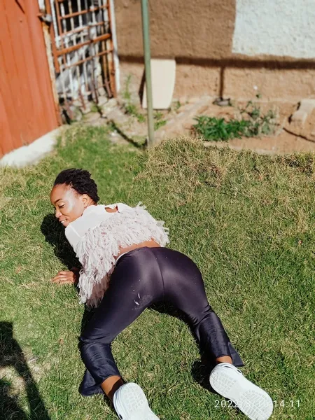 Live sex webcam photo for SKINNYKEEH #3528600