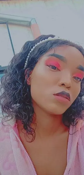 Live sex webcam photo for SKINNYKEEH #3547921