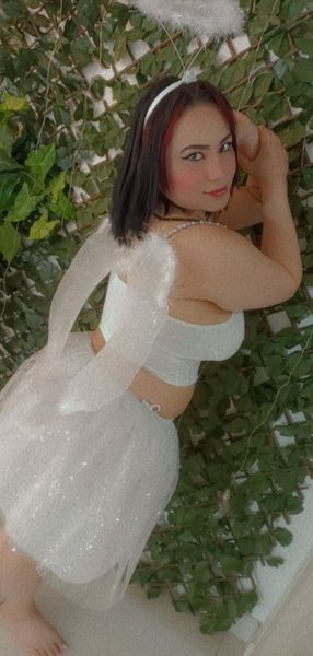 Live sex webcam photo for JuliRamirez21 #3617617