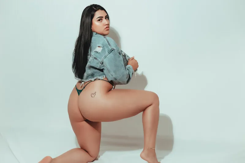 Live sex webcam photo for JazminRogers #4046243