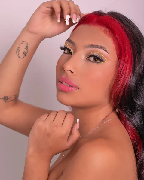 Live sex webcam photo for KimmSanders #3378485