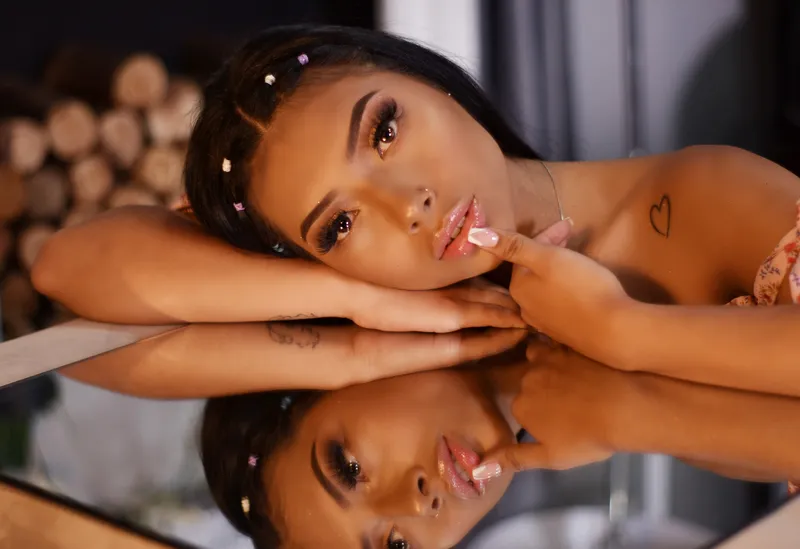 Live sex webcam photo for KimmSanders #3378481