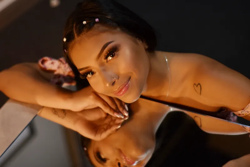 Live sex webcam photo for KimmSanders #3378478