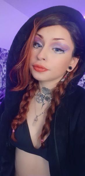 Live sex webcam photo for vennushxc #3381083