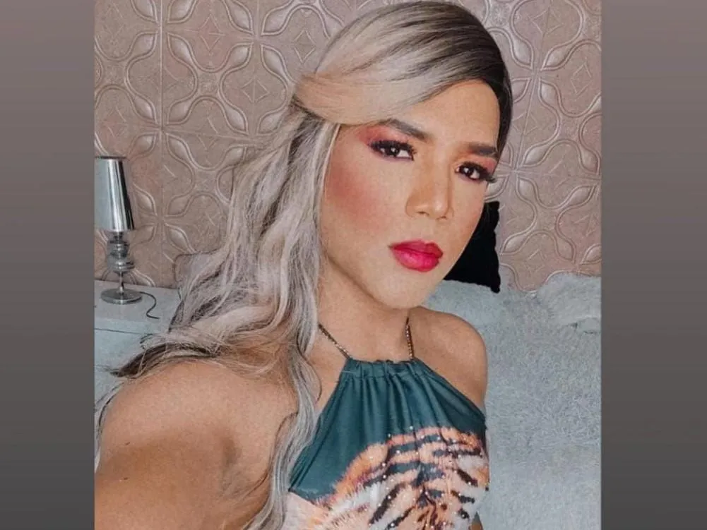 Live sex webcam photo for gisselhumboldt #3525087