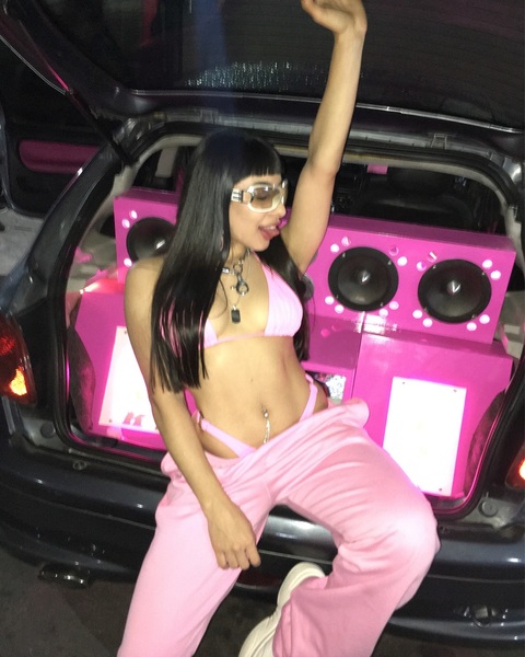 Live sex webcam photo for IsisFrency #3380439