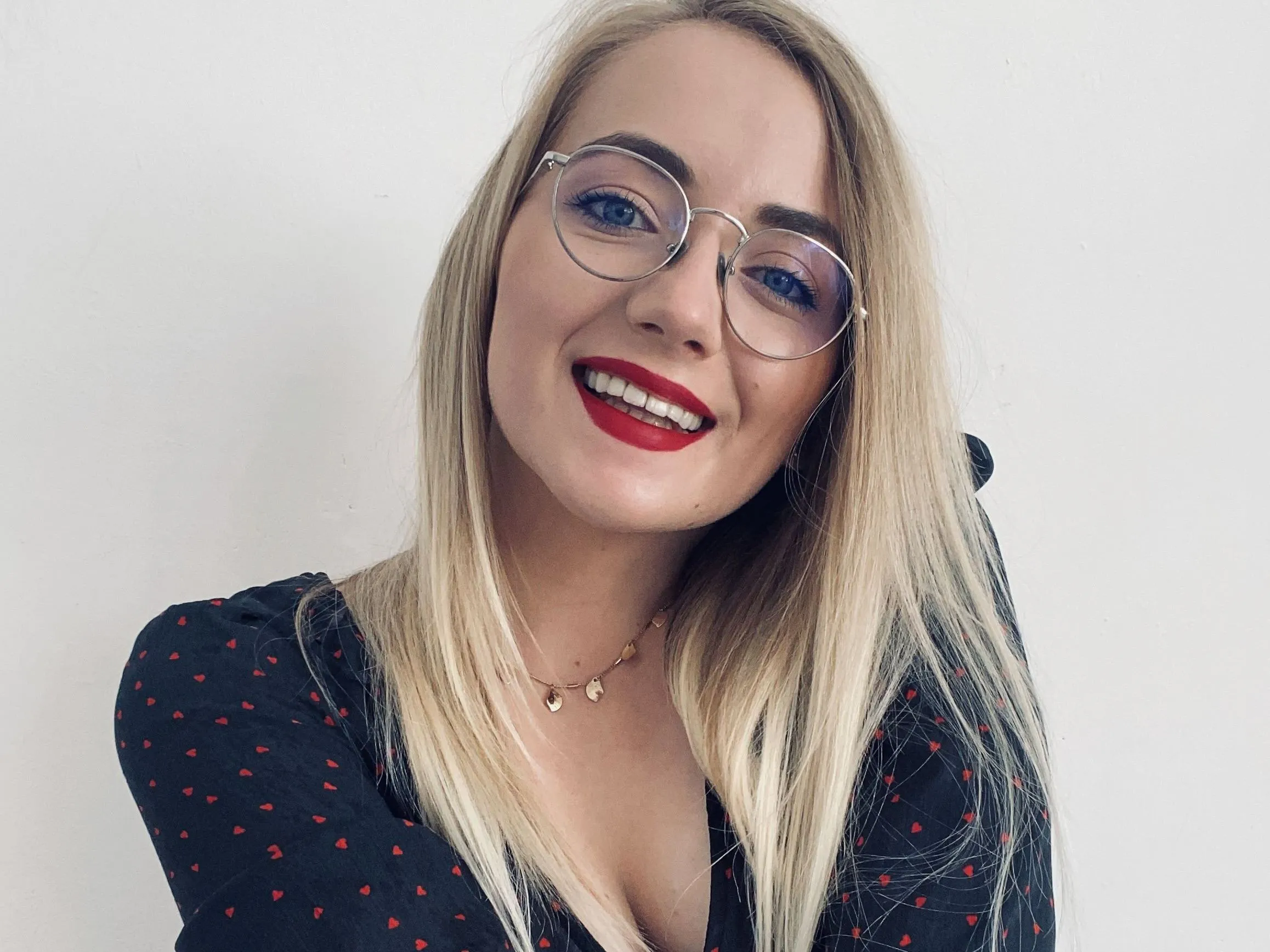 Live sex webcam photo for LilithQueens #3386162