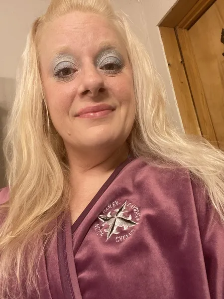 Live sex webcam photo for SummerStunner #3381751