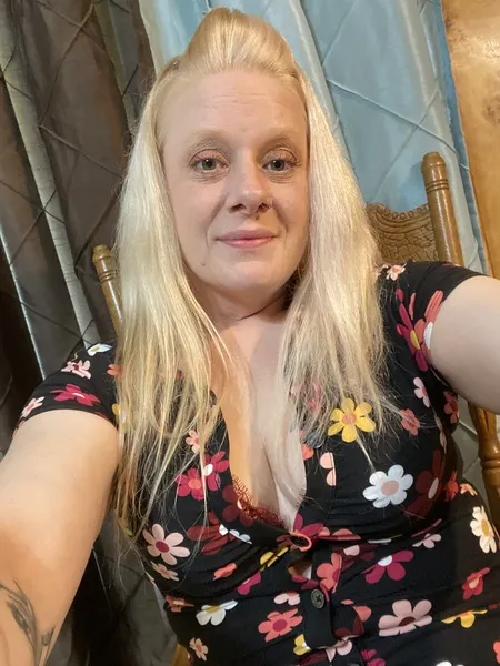 Live sex webcam photo for SummerStunner #3435358