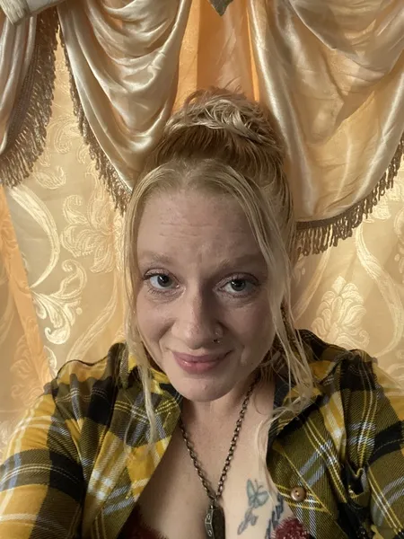 Live sex webcam photo for SummerStunner #3720627