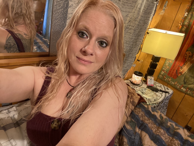 Live sex webcam photo for SummerStunner #3372433