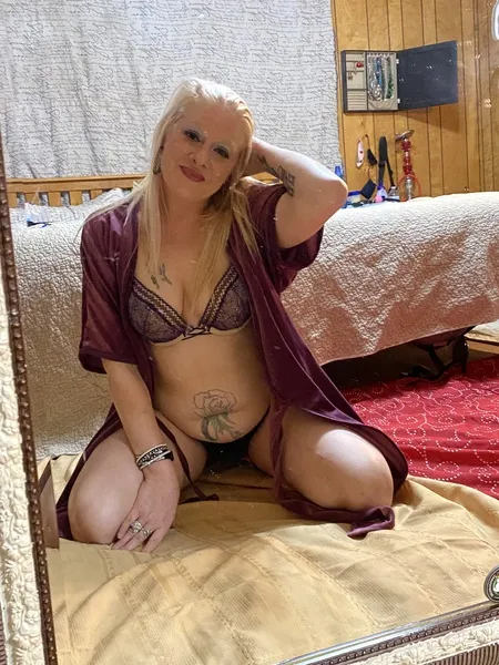 Live sex webcam photo for SummerStunner #3503213