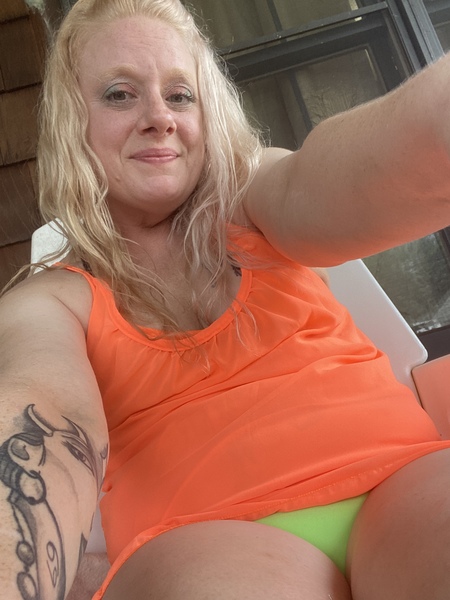 Live sex webcam photo for SummerStunner #3378909