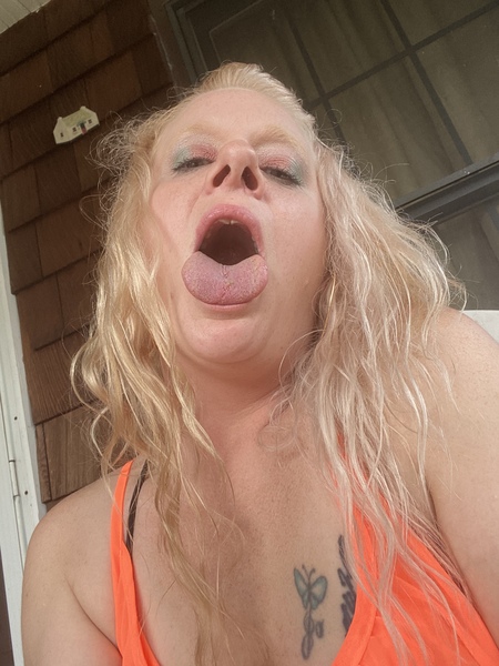 Live sex webcam photo for SummerStunner #3378895