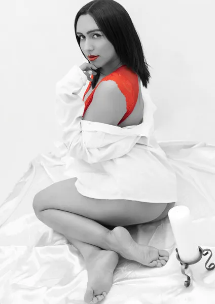 Live sex webcam photo for LuisaMartinezzz #3371176