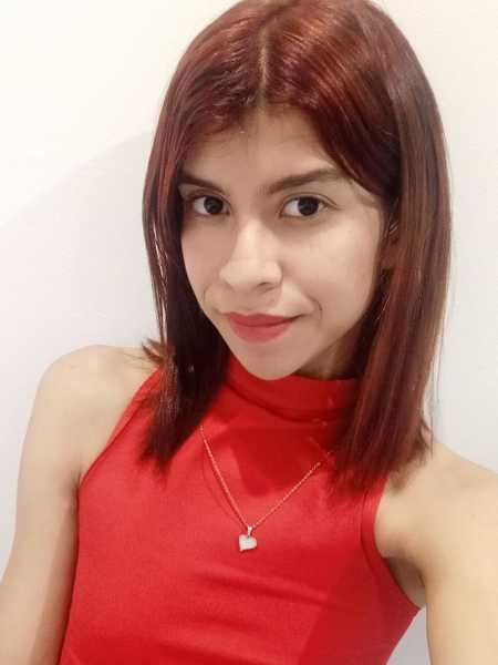 Live sex webcam photo for SarahSmitt #3380721