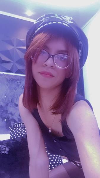 Live sex webcam photo for SarahSmitt #3380743