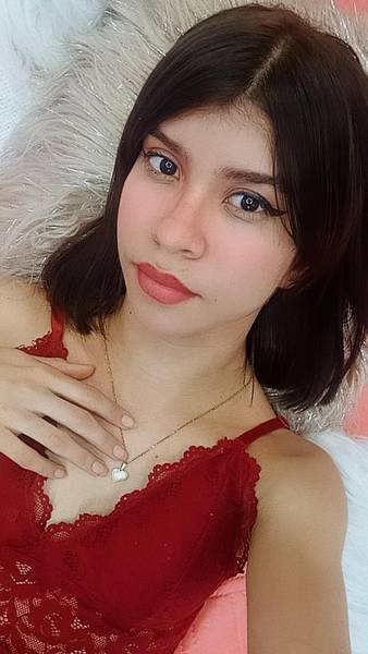 Live sex webcam photo for SarahSmitt #3380718