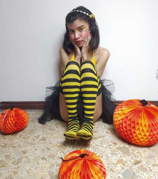 Live sex webcam photo for SarahSmitt #3380739