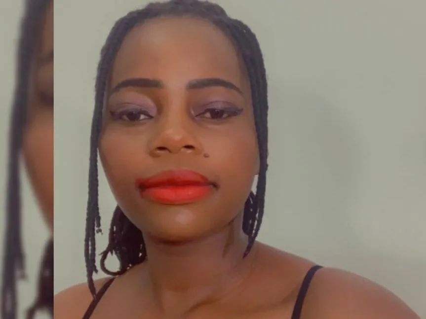 Live sex webcam photo for KINKYPEARLx #3389151