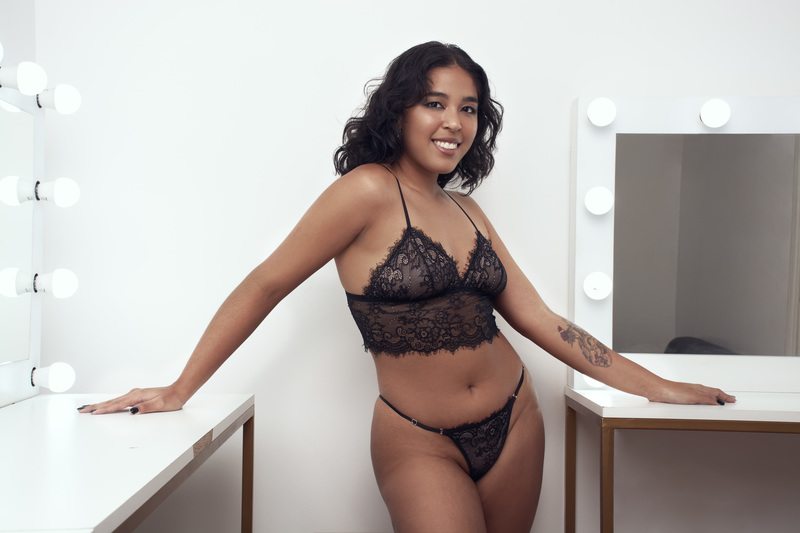 Live sex webcam photo for FrancescaRoman #3392387