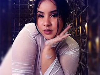 Live sex webcam photo for Adelinameilo #6955009