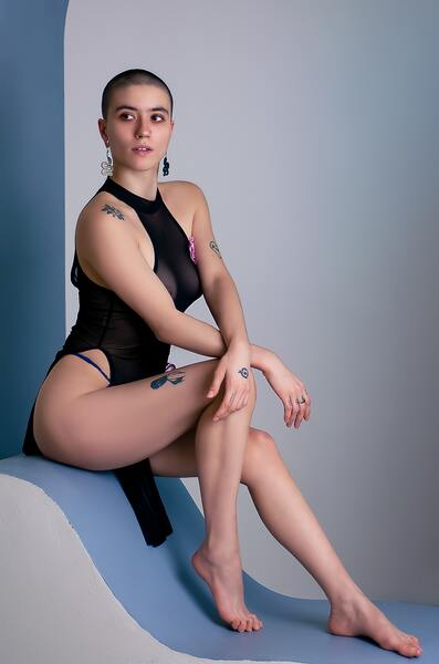 Live sex webcam photo for HelenMuss #3628446