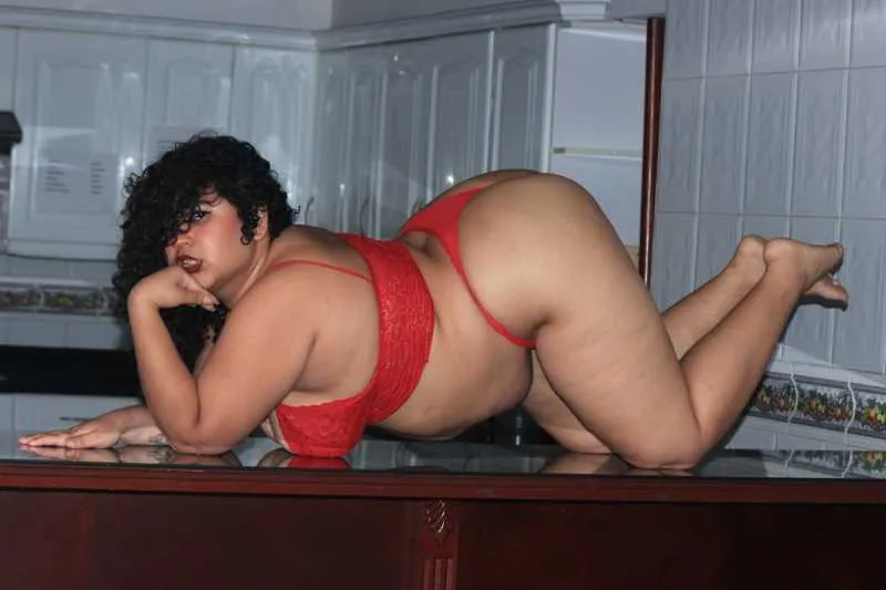 Live sex webcam photo for NayiPetit #3463377