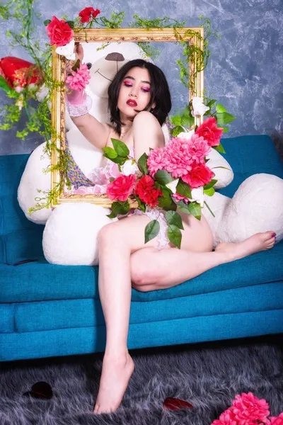 Live sex webcam photo for IsisMeadows #3446513
