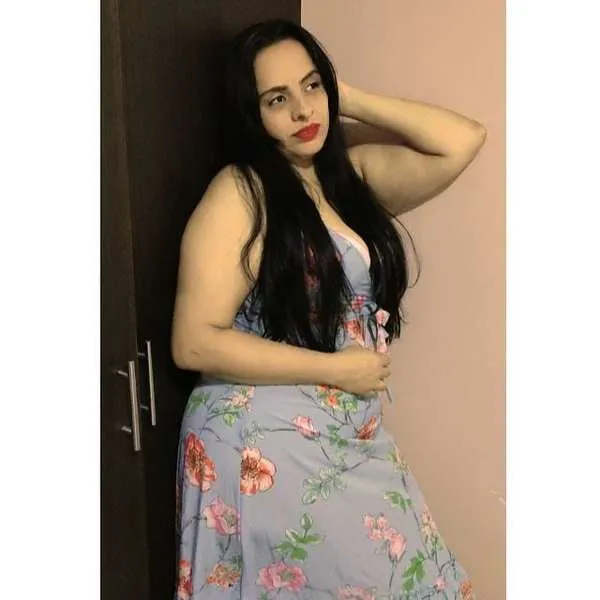 Live sex webcam photo for IndiraRoose #3379344