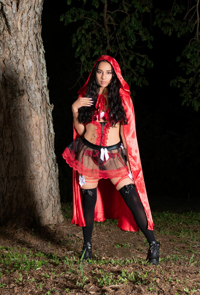 Live sex webcam photo for CharlotteeWilliams #3640225