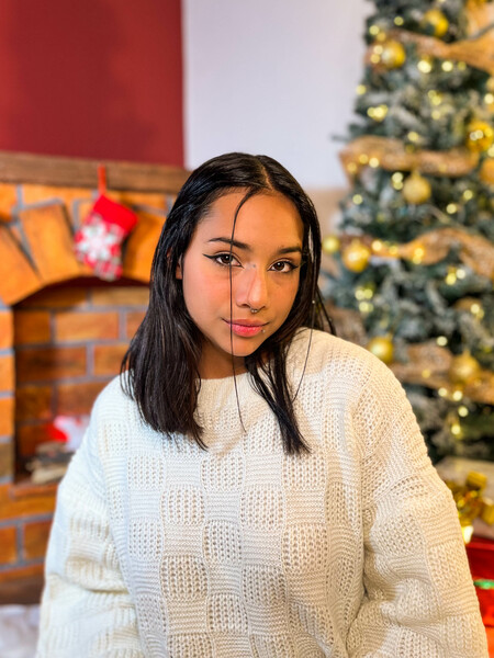 Live sex webcam photo for CharlotteeWilliams #3763514