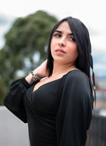 Live sex webcam photo for EsmeraldaJasen #3385924