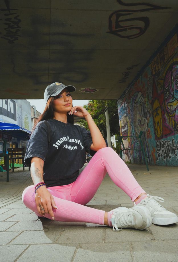 Live sex webcam photo for AnnieCambel #7786441