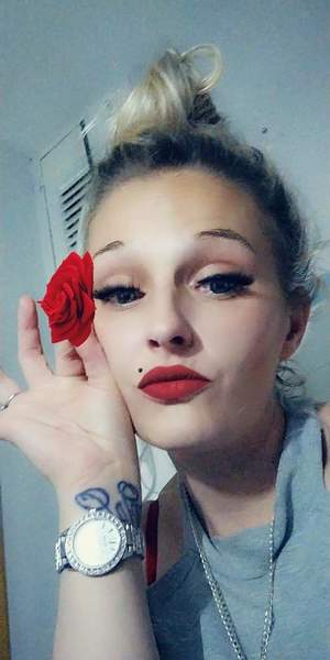 Live sex webcam photo for KendrasKittyxoxo #3441337