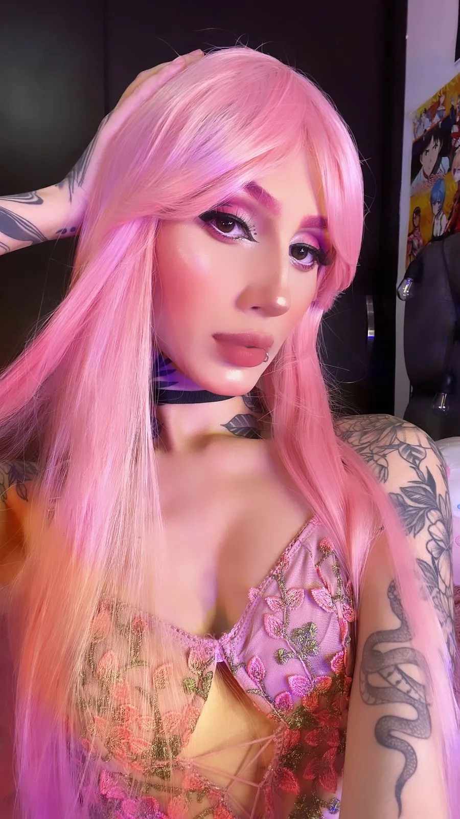 Live sex webcam photo for SharikJordan #7493195