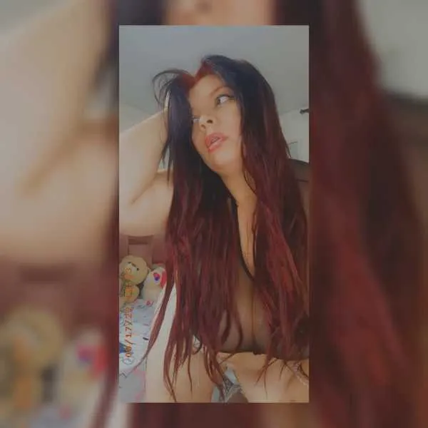 Live sex webcam photo for VioletCurvyy #3481791