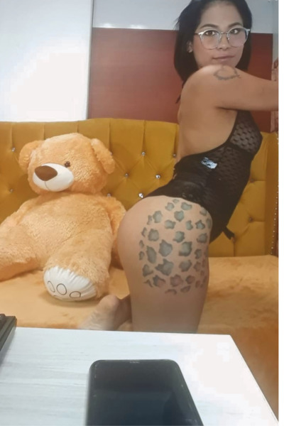 Live sex webcam photo for RachellLatinnaz #3387369