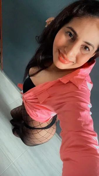 Live sex webcam photo for MilfVeryCute #5418876