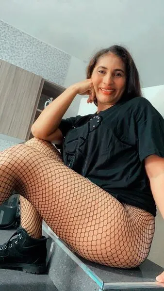 Live sex webcam photo for MilfVeryCute #5418879