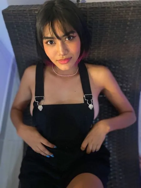 Live sex webcam photo for AzuraKiingdom #3570556