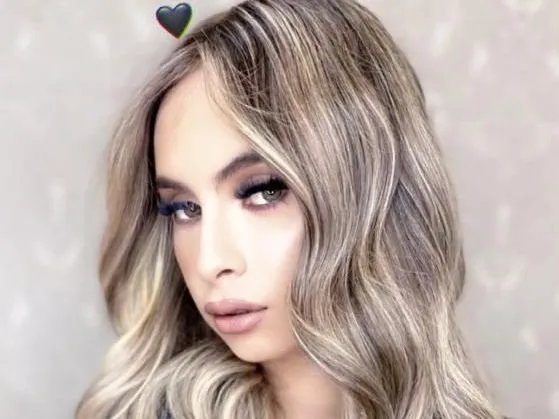 Live sex webcam photo for CatEyesGreen #3520998