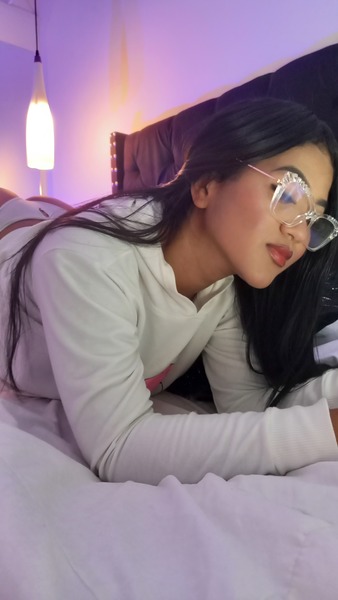 Live sex webcam photo for AriCristall #3390657