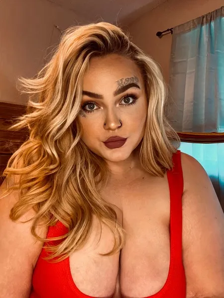 Live sex webcam photo for DripNTrick #3400416