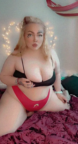 Live sex webcam photo for DripNTrick #3400420