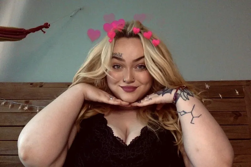Live sex webcam photo for DripNTrick #3400415