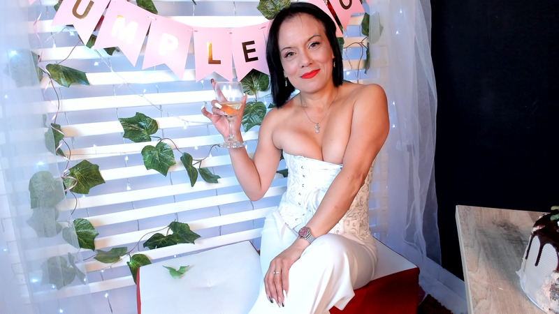 Live sex webcam photo for Dhanna_Rose #6174278