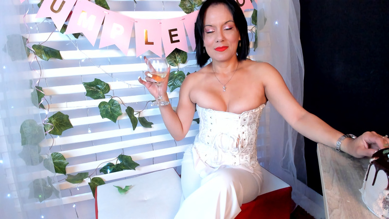 Live sex webcam photo for Dhanna_Rose #5878830