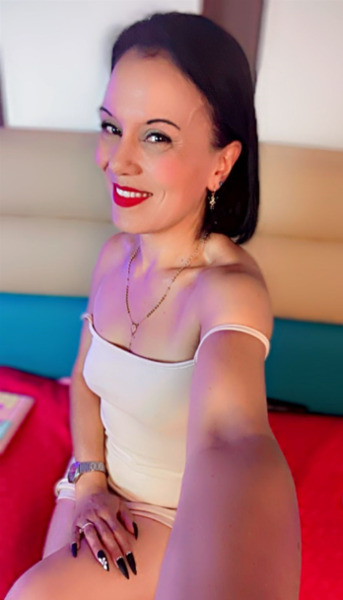 Live sex webcam photo for Dhanna_Rose #6303642