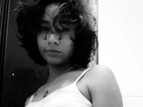 Live sex webcam photo for Carollinneprins28 #3385254